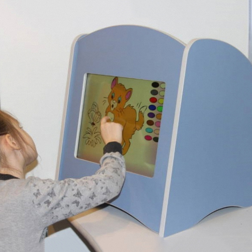 Детские терминалы. Интерактивное экраны детские. Интерактивный экран для детей. Детский игровой терминал. Волшебный экран детский игровой терминал.
